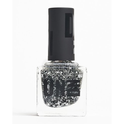 UN/DN LAQR Nail Polish (Bad Dream)