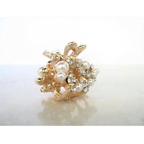 Generic Small pearl and crystal flower gold hair claw clip bridal clip bridal barrette