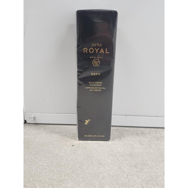 Royal defy rich creme cleanser 4.2 oz