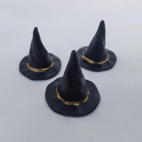 Black Witch Hats for Dollhouse Miniatures, Halloween Décor,1/12 Scale 3Pcs