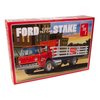 AMT Ford C600 Stake Bed w-Coca-Cola Machines 1:25 Scale Model Kit