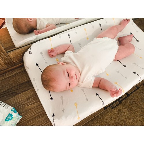 Changing Pad Cover – Baby Changing Pad Covers 4 Pack – Boy or Girl Changing Pad Cover – Pure Jersey Machine Washable Black and White Changing Table Cover – Diaper Changing Pad Cover Sheets