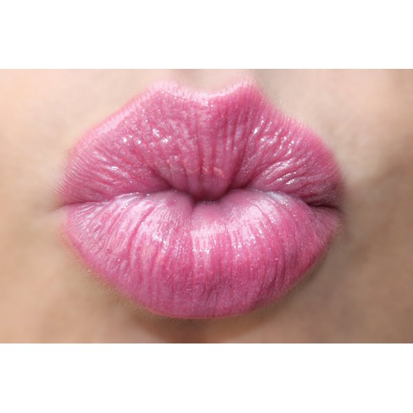 Repechage Perfect Skin Conditioning Lip Gloss - 1 Tube with Wand Applicator (Rockstar)