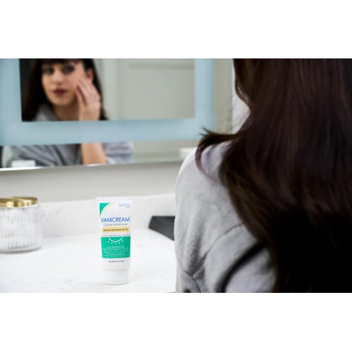 Vanicream Facial Moisturizer with SPF 30 - Mineral Sunscreen - 2.5fl oz - Formulated Without Common Irritants for Those with Sensitive Skin