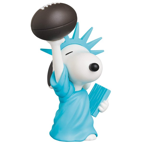 Medicom Peanuts: Statue of Liberty Snoopy Ultra Detail Figure