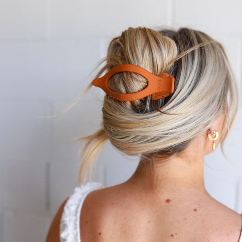 KAXI | Laydown 2.0 Hair Clip Claw | Perfect for Thick & Thin Hair | Strong Clip Teeth & 7 Colors to Choose (Burnt Orange)