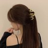 Snake Hair Claw Clip Gold Line Hair Clip Metal Snake Shape Creative Claw Clips for Women Girls Hair Accessories Fashionable Hair Claw Clips for Thick-gol