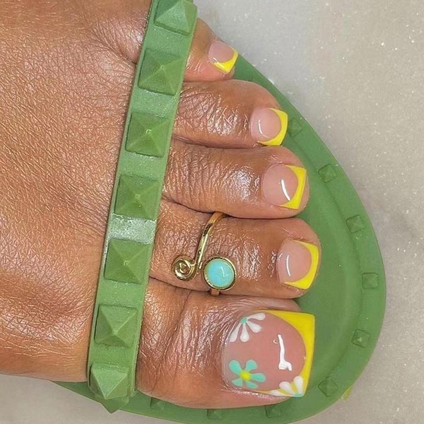 VOIV Summer Press On ToeNails,French Edge Fake Nails Small Flower False Nails Glossy Acrylic Full Cover Nail Glue Toenails Tips Nail Kit 24pcs, White,Yellow