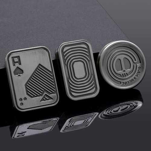 HIDEDC Metal Fidget Toys Gift Pack, Fidget Slider Haptic Coin EDC Fidget Toy for Adults, Home Office Executive Desk Toys Gift for Him, Perfect for ADHD/ADD/Autism (Silver)