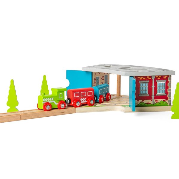 Bigjigs Rail Wooden Triple Engine Shed - Other Major Wooden Rail Brands are Compatible