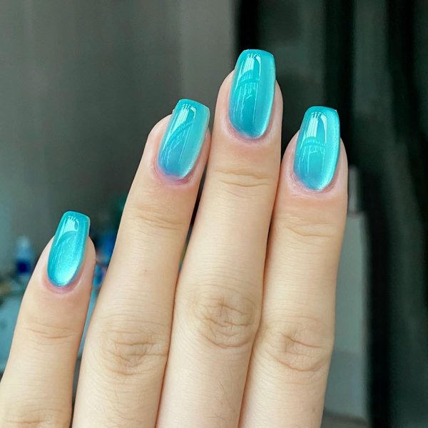 Blue Square Press on Nails Cat Eye Fake Nails Short Squoval False Nails with Design Full Cover Acrylic Nails Glossy Artificial Nails Glue Stick on Nails for Women Girls Manicure 24Pcs