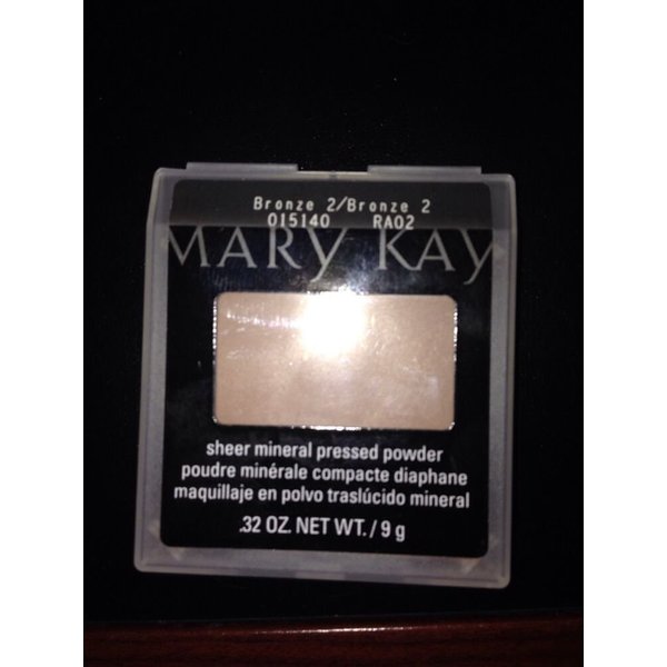 Mary Kay Sheer Mineral Pressed Powder ~ Bronze 2