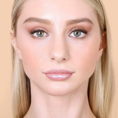 Mirenesse Metallic Gloss Plumper, 3 in 1 Instantly Plumps with Vitamin C + Vitamin E and Metallic Lip Gloss Shine, Vegan and Toxin Free, 1 Bliss .15 oz