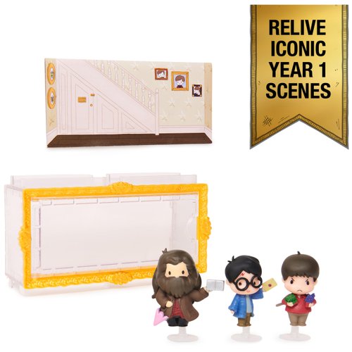 Wizarding World Harry Potter, Micro Magical Moments Action Figures Set with Exclusive Harry, Hagrid, Dudley & Display Case, Kids Toys for Ages 6+