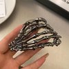Halloween Hair Clips for Women Girls Skeleton Hand Hair Claw Clip Metal Black Hair Jaw Clips for Thick and Thin Hair Strong Hold Hair Accessories Halloween Hair Barrettes 1PCS