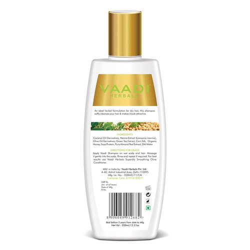 Vaadi Herbals Heena with Green Tea Extracts Shampoo Smoothing Shampoo Suitable for All Hair Types - 11.8 Ounces