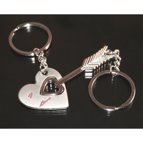 Love and Friendship Valentine Key Chain to Say Say I Love You! This Key Ring Is the Perfect Gift for a Loved One (Arrow Heart)
