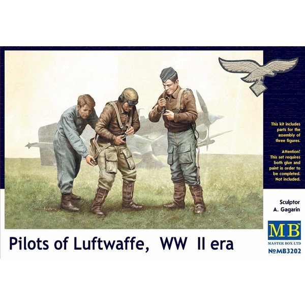 Master Box WWII Luftwaffe Pilots (3) Figure Model Building Kits (1:32 Scale)