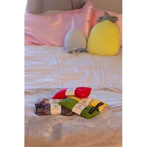 Lavender Eye Pillow With Washable Cotton Cover Relax Face, Eyes and Mind