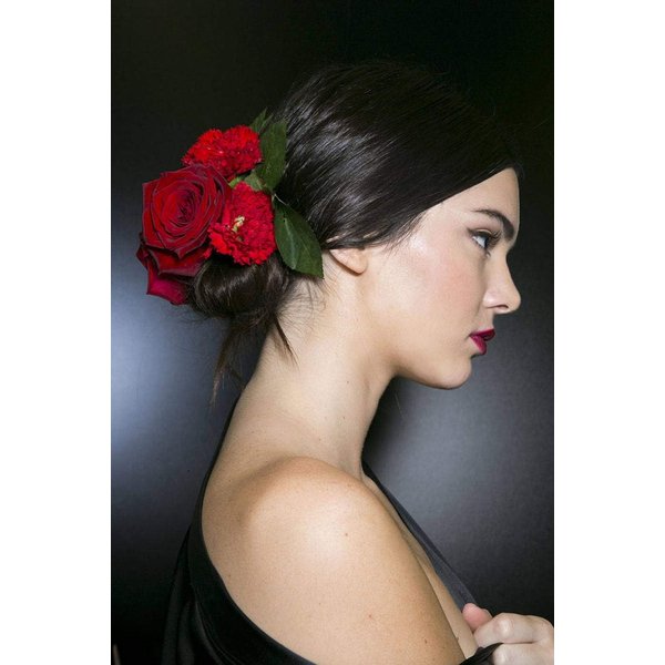 Red Rose Flower Hair Clip,Flamenco Dancer Styling Tools Accessories,3D Handmade Flannel Elegant Rose Comb Slides for Women Lady Girls,Performances,Parties,Weddings,Festivals-2Pack