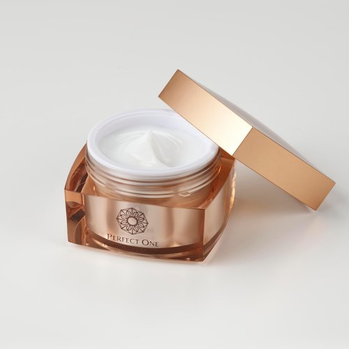 Perfect One Firming Facial Cream, Japanese Skin Care with Niacinamide, Collagen & Hyaluronic Acid - All-in-One Moisturizer, Eye Cream, Primer & Facial Mask for Women and Men (1.76 oz)