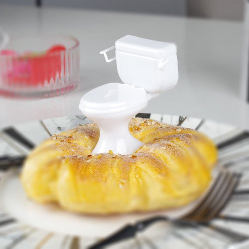 GUNDAN 3 Pcs Mini Toilet Seat Toy,Doll House Furniture for Boy Girl Party, Celebrating Party Birthday Cake Decoration Furniture Dollhouse Accessories