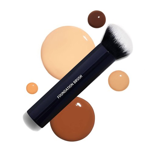 Lune+Aster Foundation Brush - High-performance, vegan Foundation Brush.