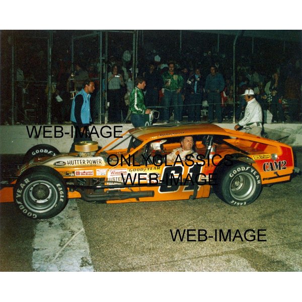 OnlyClassics 1983 LEGEND RICHIE EVANS MODIFIED CHAMP HUTTER V8 ENGINE AUTO RACING 8X10 PHOTO