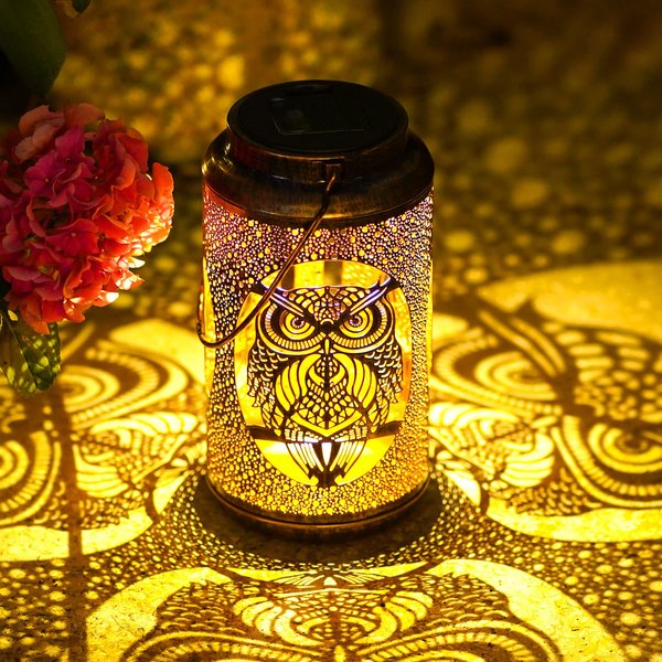 Solar Lanterns Outdoor Hanging Solar Owl Light Metal Waterproof LED Lantern with Solar Powered Solar Garden Decor for Outside Yard Patio Decorations with Handle owl