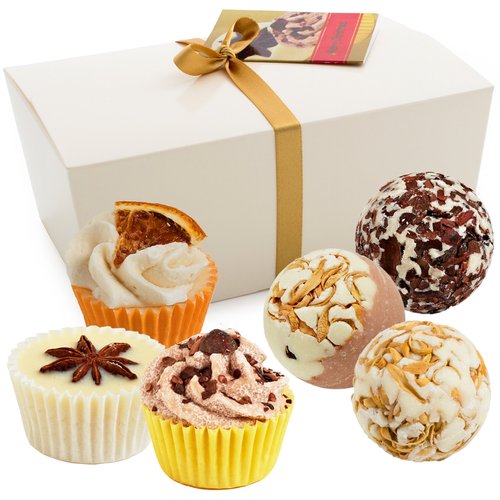 BRUBAKER Cosmetics 6 Handmade "Merry Christmas" Spa Bath Bombs Bath Melts Bath Truffles Gift Set - All Natural Vegan, Organic Shea Butter, Cocoa Butter and Olive Oil Moisturize Dry Skin
