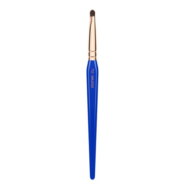 Bdellium Tools Professional Makeup Brush - Golden Triangle 755 Smudge - With All Vegan and Soft Synthetic Fibers, For Adding Depth and Dimension (Blue, 1pc)