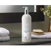 Kimpton Style Atelier Bloem Oolong Tea Hydrating Shampoo - Hotel Collection - Bath & Body - Ylang Ylang, Amber, Chamomile, Orange Blossom, Geranium and Oolong Tea - 16 oz.
