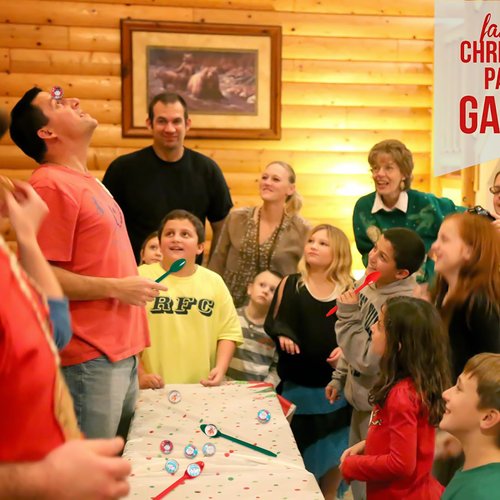 Christmas Game Bouncy Ball Spoon Relay Race Toy for Adults Indoor Outdoor Decorations Xmas/Holiday/Winter Party Supplies Favors