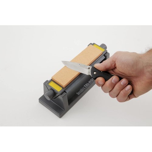 Smith’s TRI6 Arkansas Tri-Hone Stone Sharpening System Grey 6” Fine, Medium, & Coarse Stones 3-Way Honing Nonslip Rubber Feet Restore Tools, Hunting, Kitchen, Fishing & Pocket Knives