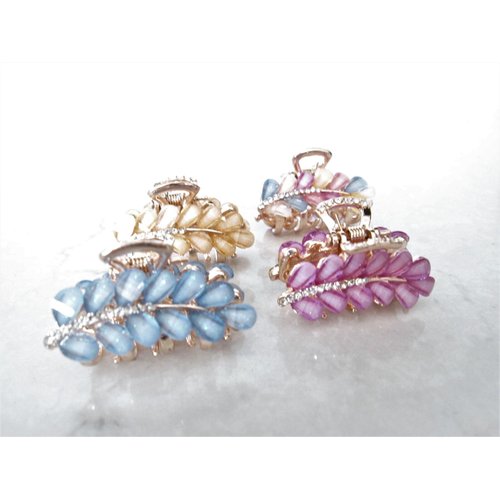 Small gold metal leaf crystal hair claw bridal clip (Primary color: Blue)