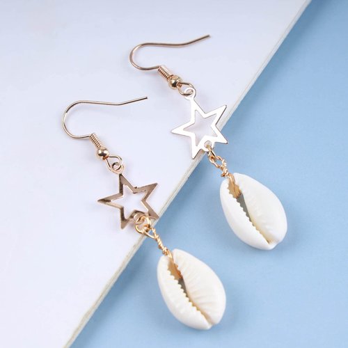 Allereyae Vintage Cowrie Drop Earrings Puka Shell Dangle Earrings Gold Star Dangling Earrings Hollow Star Earrings Jewelry for Women and Girls