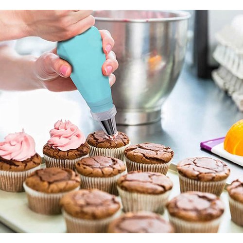 Zittop 21 Pcs Cake Piping Set for Baking with Reusable 1 Piping Bags, 14 Icing Tips,1 Clip,2 Standard Converters and 3 Scrapers, Cake Baking Tools for Cookie Icing Cupcakes