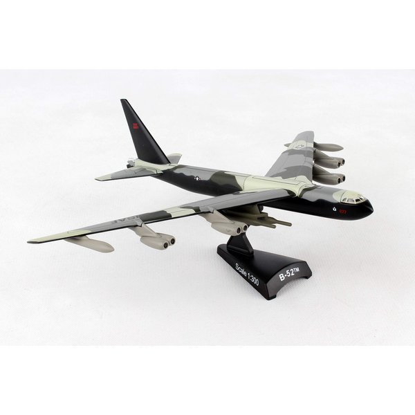 Daron Worldwide Trading B-52 Stratofortress Vehicle (1:300 Scale)