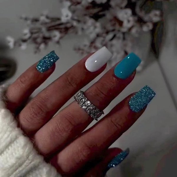 MISUD Short Square Press on Nails Squoval Fake Nails Glossy Glue on Nails Summer Blue Acrylic Nails White Gel Artificial Nails Bling Glitter Stick on False Nails with Design 24 pcs