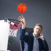 Shindel 6PCS Mini Basketballs, Inflatable Basketball Rubber Basketballs with Pump for Over Door Mini Hoop for Kids Adults Indoor Outdoor Play, for Kids, Christmas Party Favors
