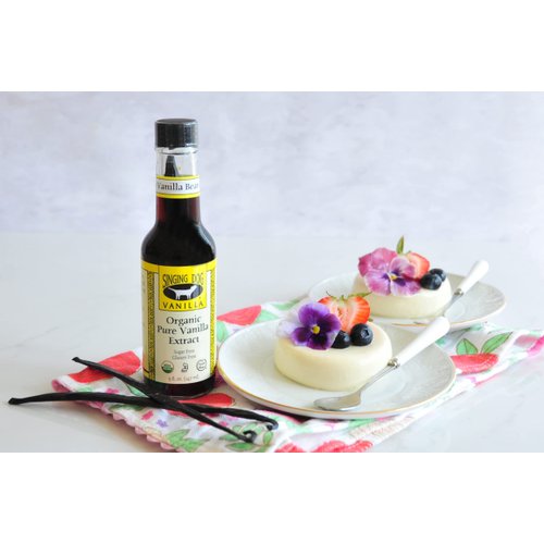 Singing Dog Vanilla, Organic Pure Vanilla Extract, 5 Fluid Ounce Bottle, Whole Vanilla Bean Inside