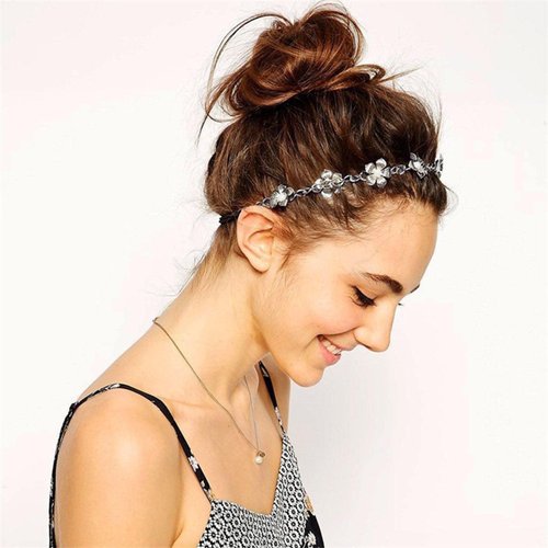 Zeshimb Boho Pearl Flower Hair Chain Headband Silver Flower Hair Band Wedding Pearl Head Chain Metal Elastic Bridal Hair Chain Headpieces Decorative Hair Accessories for Women and Girls
