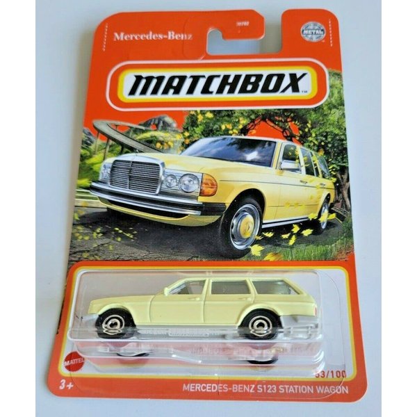 Matchbox Mercede-Benz S123 Station Wagon 53/100 (Pastel Yellow)