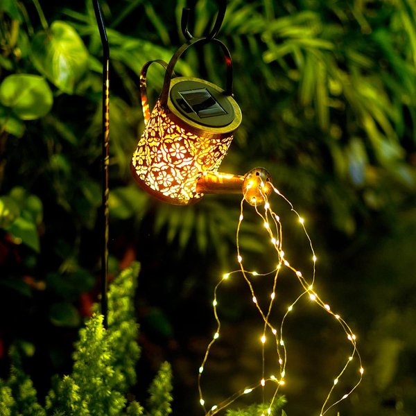 Solar Watering Can with Cascading Lights, Water Can Solar Lights, Solar Waterfall Light Garden Decorative, Hanging Solar Lantern Outdoor Waterproof, Solar Yard Decor, Metal Solar Powered Kettle