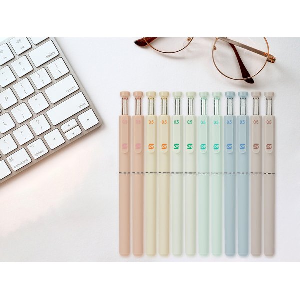 Macarons Colored Black Ink Retractable Gel Pens, Cute Pens Fine Point (0.5mm), Quick Dry Ink Pens, Smooth Writing Pens, Gel Ink Pens For Journaling, Office School Supplies, Gifts for Women, 12 Count
