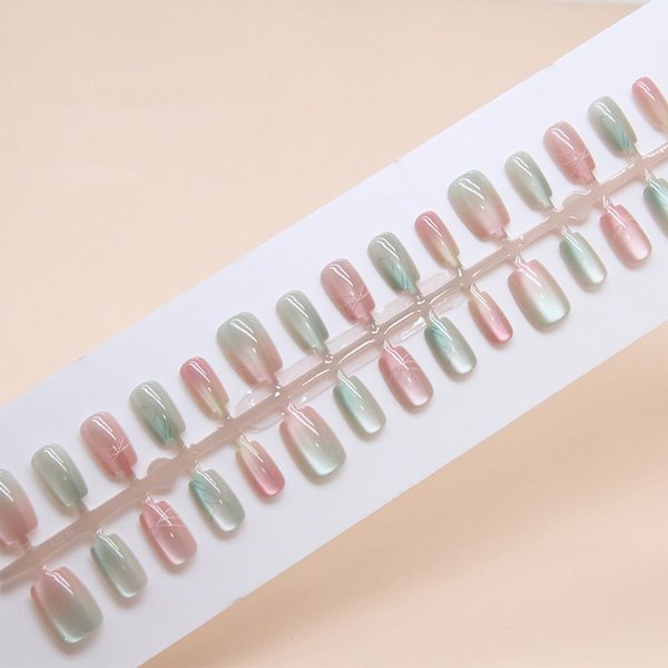 30Pcs Cat Eye Press on Nails with Curve Line Design, Gradient Cat Eye Manicure Art Acrylic Short Trapezoid Fake Nails Stick on Nails Glossy Green Ombre Cat Eye False Nails Gel Glue on Nails for Women