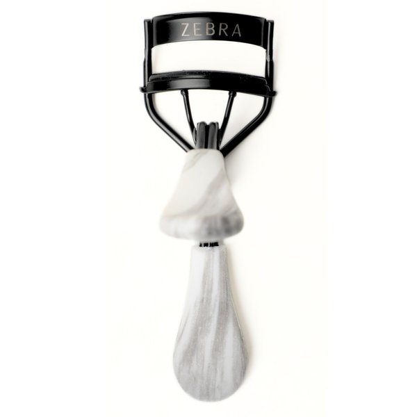 Eyelash Curler Pro, Zebra Design, Container Packaging for Makeup tools, Precision Curling, Long Lasting Volume, No Pinching, Soft Handle, Professional Beauty.