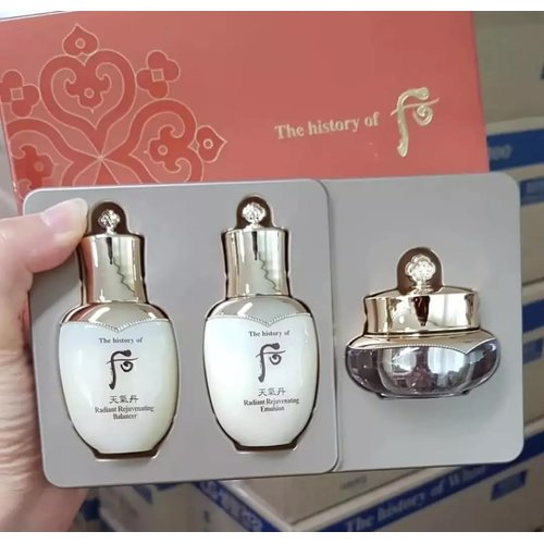 Korea Radiant Special Mini Set 3pcs (Balancer, Emulsion and Cream) Rejuvenates, Nourishment and Moisture to The Skin to Achieve a Younger-Looking Face!