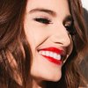 Hickey Lipstick Perfect Red Refillable Lipstick - Moisturizing And Long Lasting Lipstick for Women - Gluten Free, Vegan And Organic - Highly Pigmented Velvet Finish