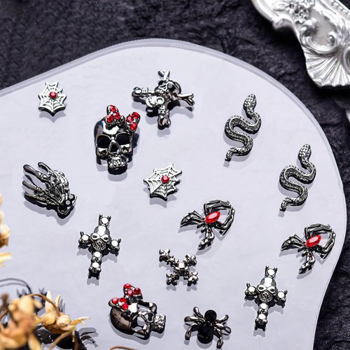 CHANGAR 40 Pcs 3D Halloween Nail Art Charms Vintage Punk Alloy Nail Charms Skull Ghost Bat Spider with Rhinestones Alloy Nail Art Jewelry for Halloween DIY Nail Art Craft Decoration Supplies